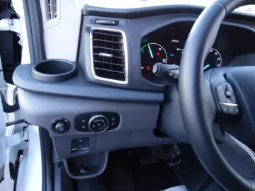 FORD e-Transit L2 H2 Elektro Navi SHZ nür 3700 km!!!!