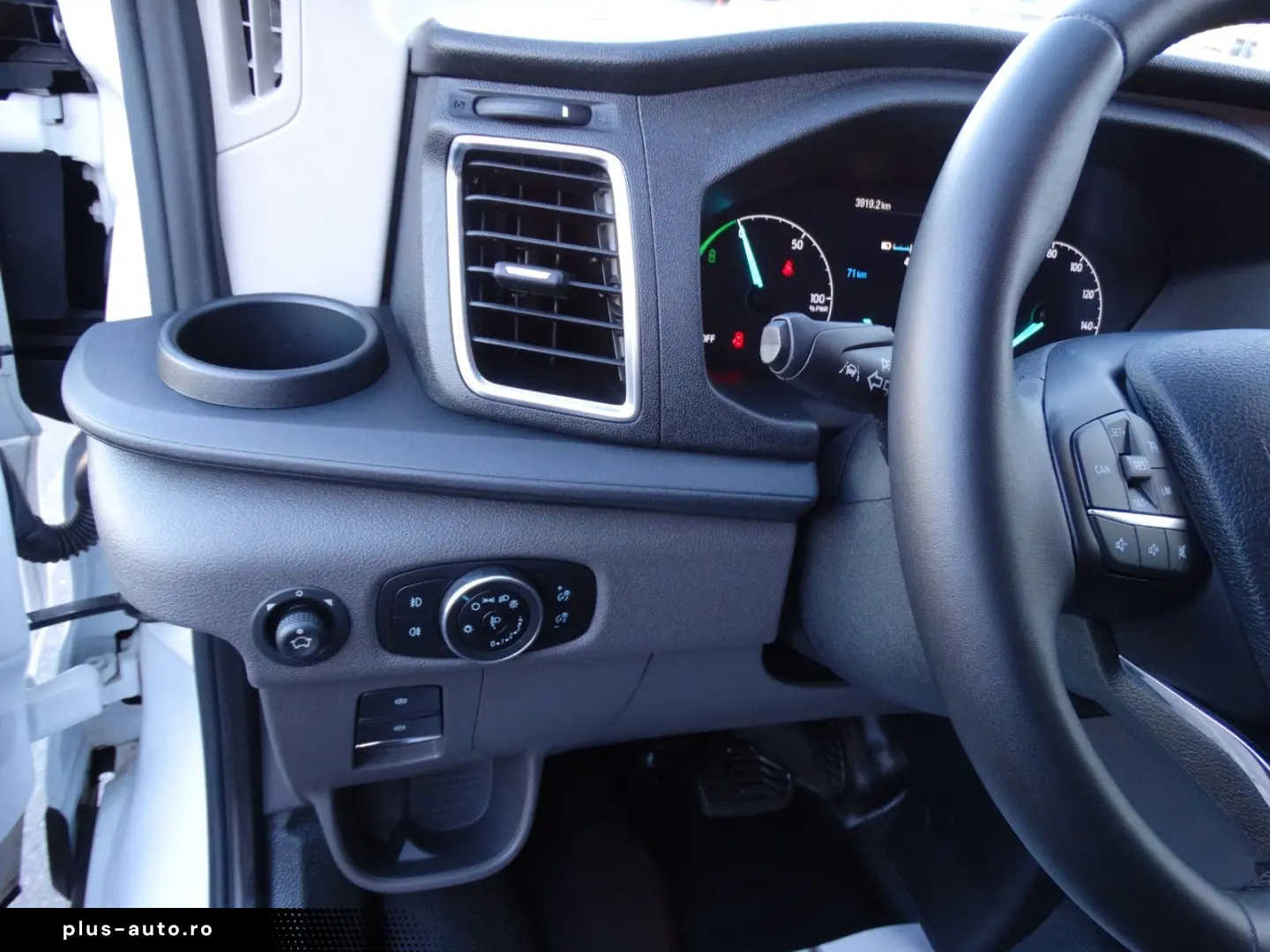 FORD e-Transit L2 H2 Elektro Navi SHZ nür 3700 km!!!!
