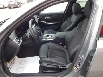 BMW Hybrid3 Touring330 e xDriveM Sport 1 Hand 1400Km