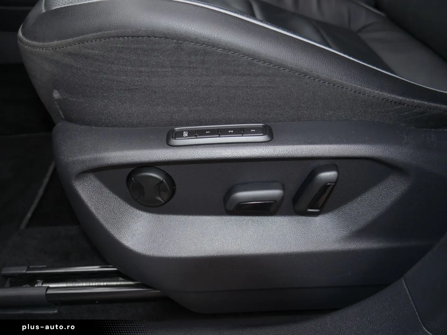 VW Tiguan Allspace 2.0 TDI Elegance 4M DSG AHK NAVI