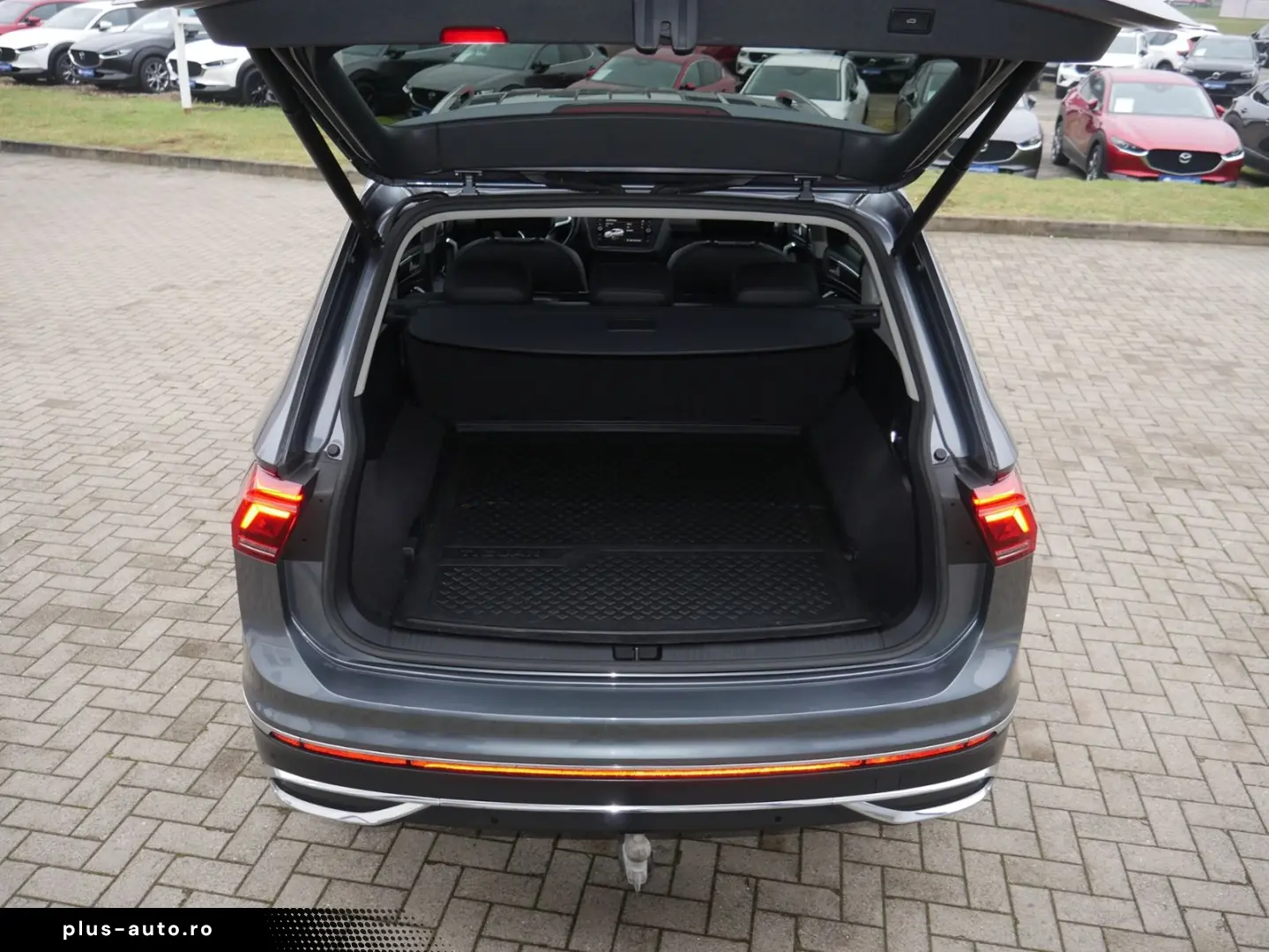 VW Tiguan Allspace 2.0 TDI Elegance 4M DSG AHK NAVI