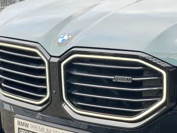 BMW XM 50e AHK Sitzklima Autobahnas h&k Massage 360