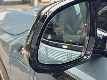 BMW XM 50e AHK Sitzklima Autobahnas h&k Massage 360