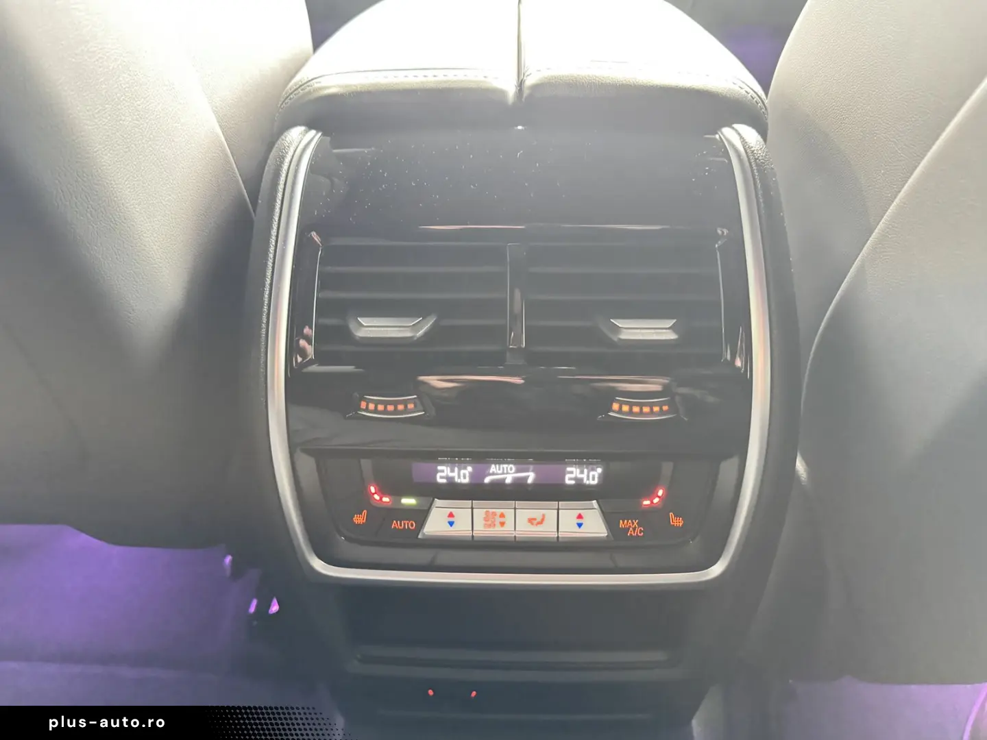 BMW XM 50e AHK Sitzklima Autobahnas h&k Massage 360