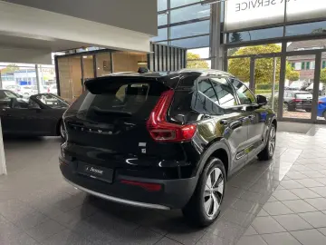 VOLVO XC40  T4 Recharge Plus Bright LED Navi AHK