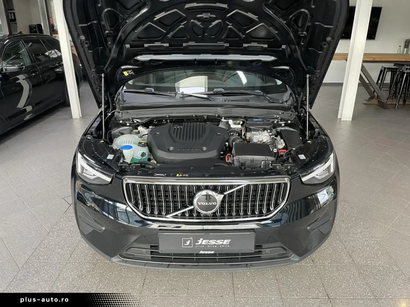 VOLVO XC40  T4 Recharge Plus Bright LED Navi AHK