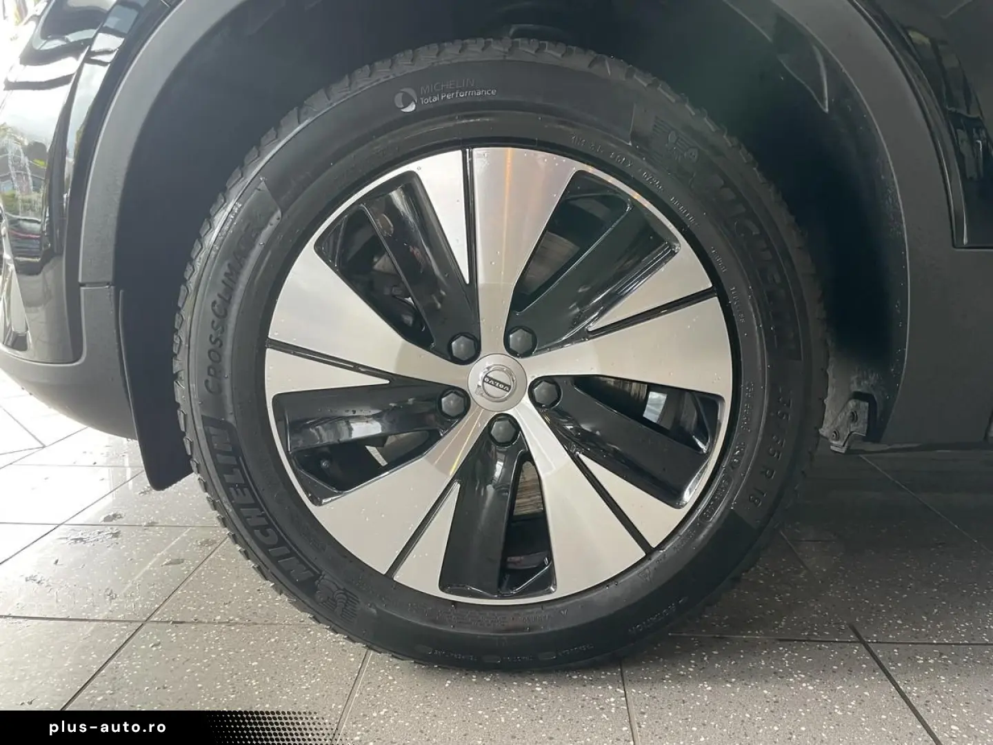 VOLVO XC40  T4 Recharge Plus Bright LED Navi AHK