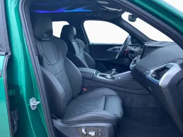 BMW XM 50e DA-Prof HUD 360  H K Autobahnass AHK 22