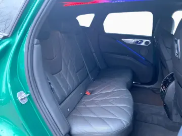 BMW XM 50e DA-Prof HUD 360  H K Autobahnass AHK 22