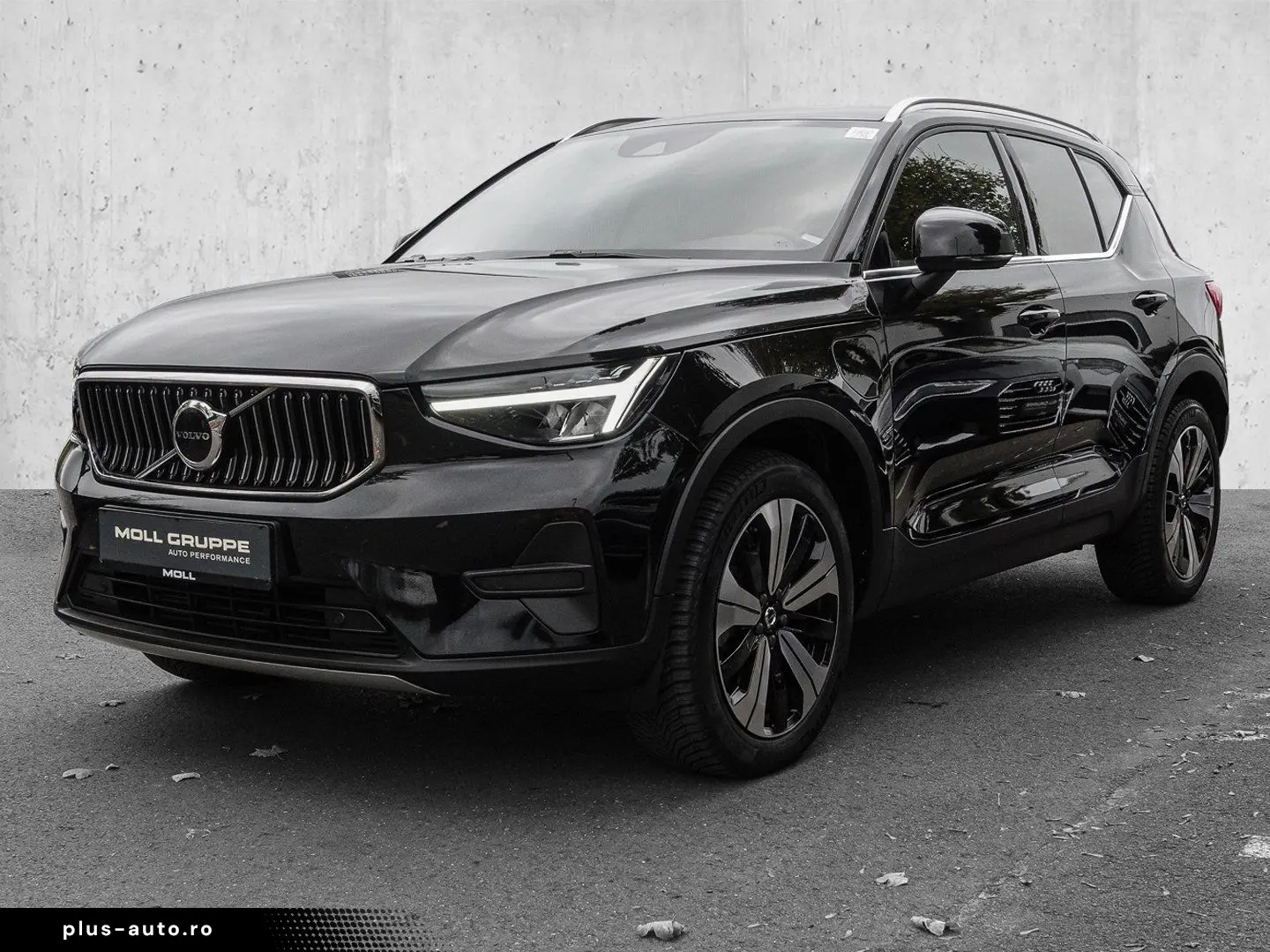 VOLVO XC 40 T4 2WD Core Plug-In LED Kamera