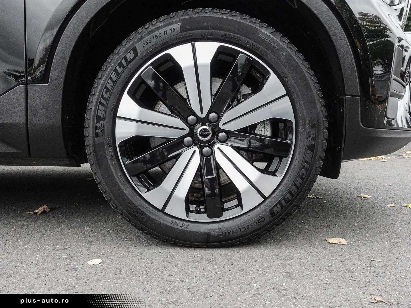 VOLVO XC 40 T4 2WD Core Plug-In LED Kamera