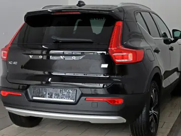 VOLVO XC40 Inscription T5  Leder Navi LED SH Kamera