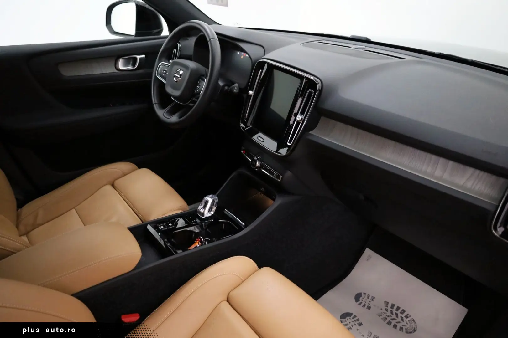 VOLVO XC40 Inscription T5  Leder Navi LED SH Kamera