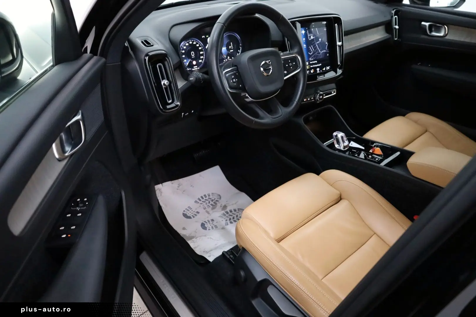 VOLVO XC40 Inscription T5  Leder Navi LED SH Kamera