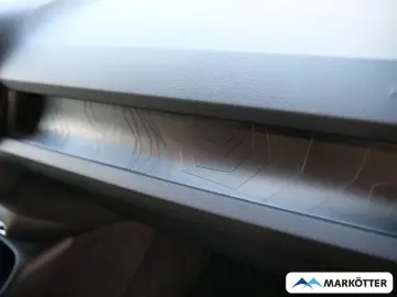 VOLVO XC40 Recharge Single Motor  STHZ CAM DAB  Wärmep