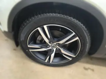 VOLVO XC40 B4 Geartronic R Design GARANTIE