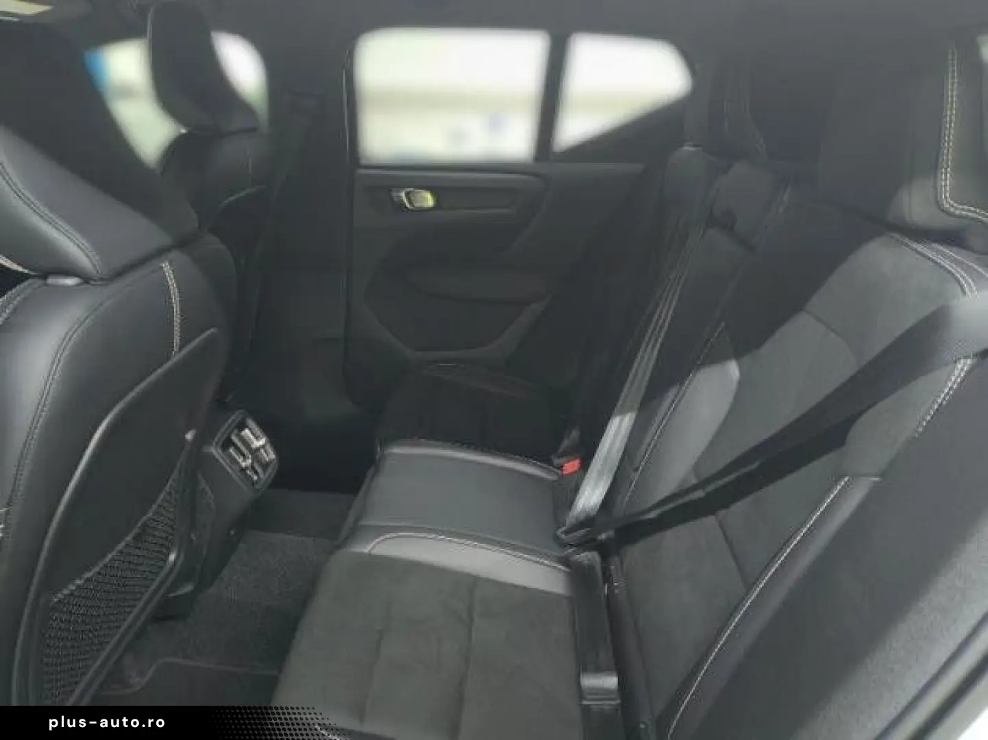 VOLVO XC40 B4 Geartronic R Design GARANTIE