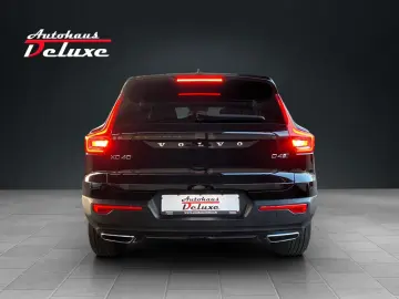 VOLVO XC40 D4 AWD R-DESIGN NAVI-KAMERA-ACC-LED-H&K