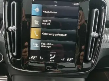 VOLVO XC40 T3 Gear. R Design 2WD Pano-D. 20