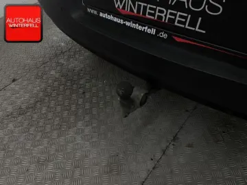 VOLVO XC40 D4 AWD R-DESIGN AHK MEMORY H&K VOLL-LED ACC