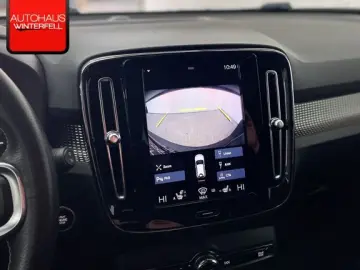 VOLVO XC40 D4 AWD R-DESIGN AHK MEMORY H&K VOLL-LED ACC