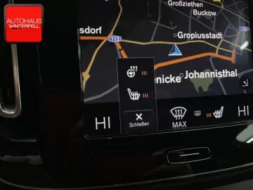 VOLVO XC40 D4 AWD R-DESIGN AHK MEMORY H&K VOLL-LED ACC