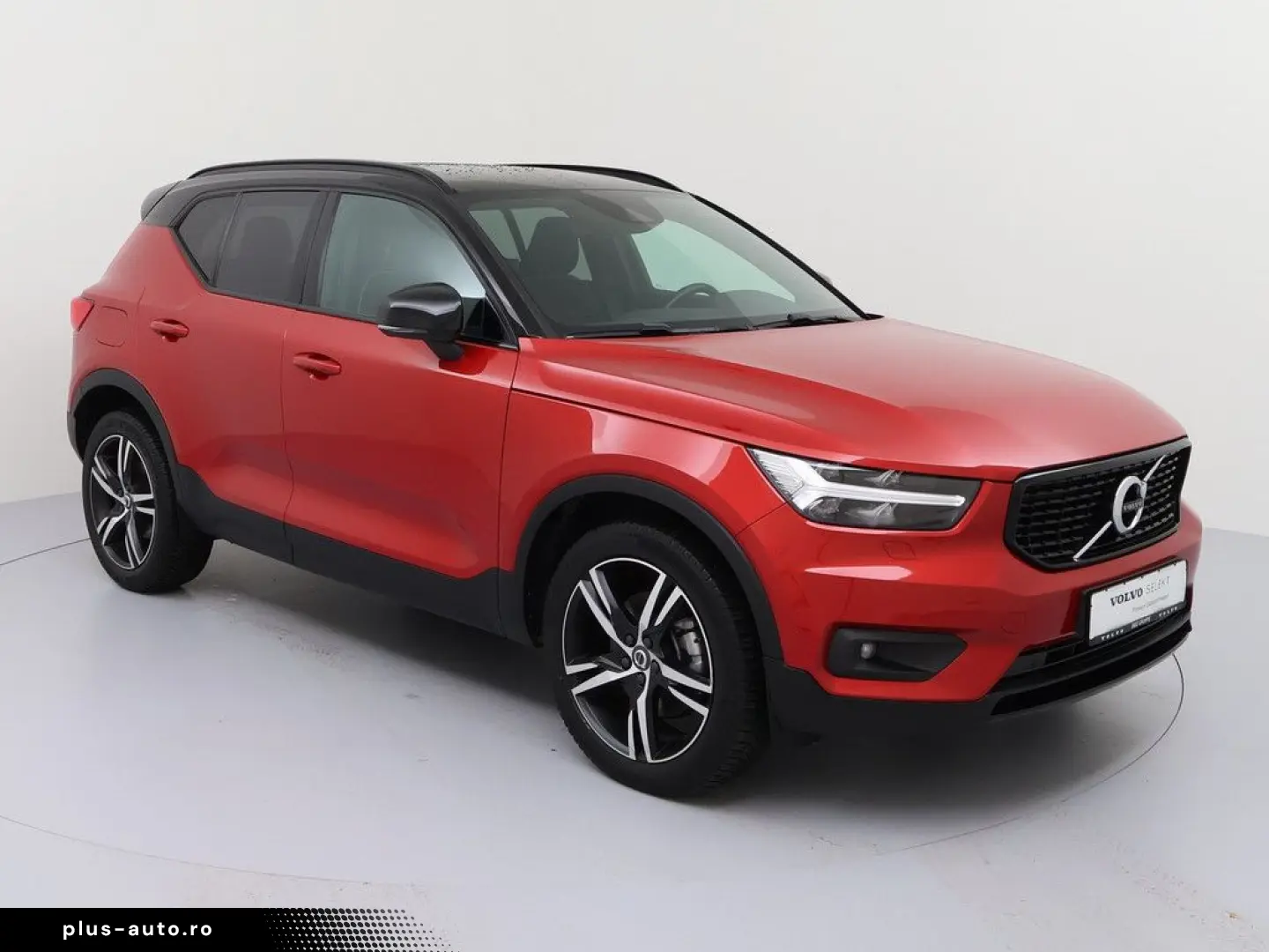VOLVO XC40 B4 Geartronic R-Design H K NAVI W-LAN LED
