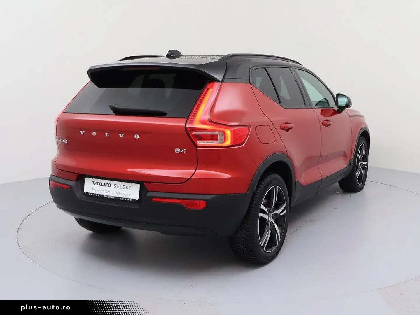 VOLVO XC40 B4 Geartronic R-Design H K NAVI W-LAN LED