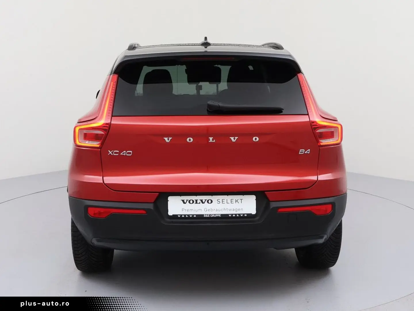 VOLVO XC40 B4 Geartronic R-Design H K NAVI W-LAN LED