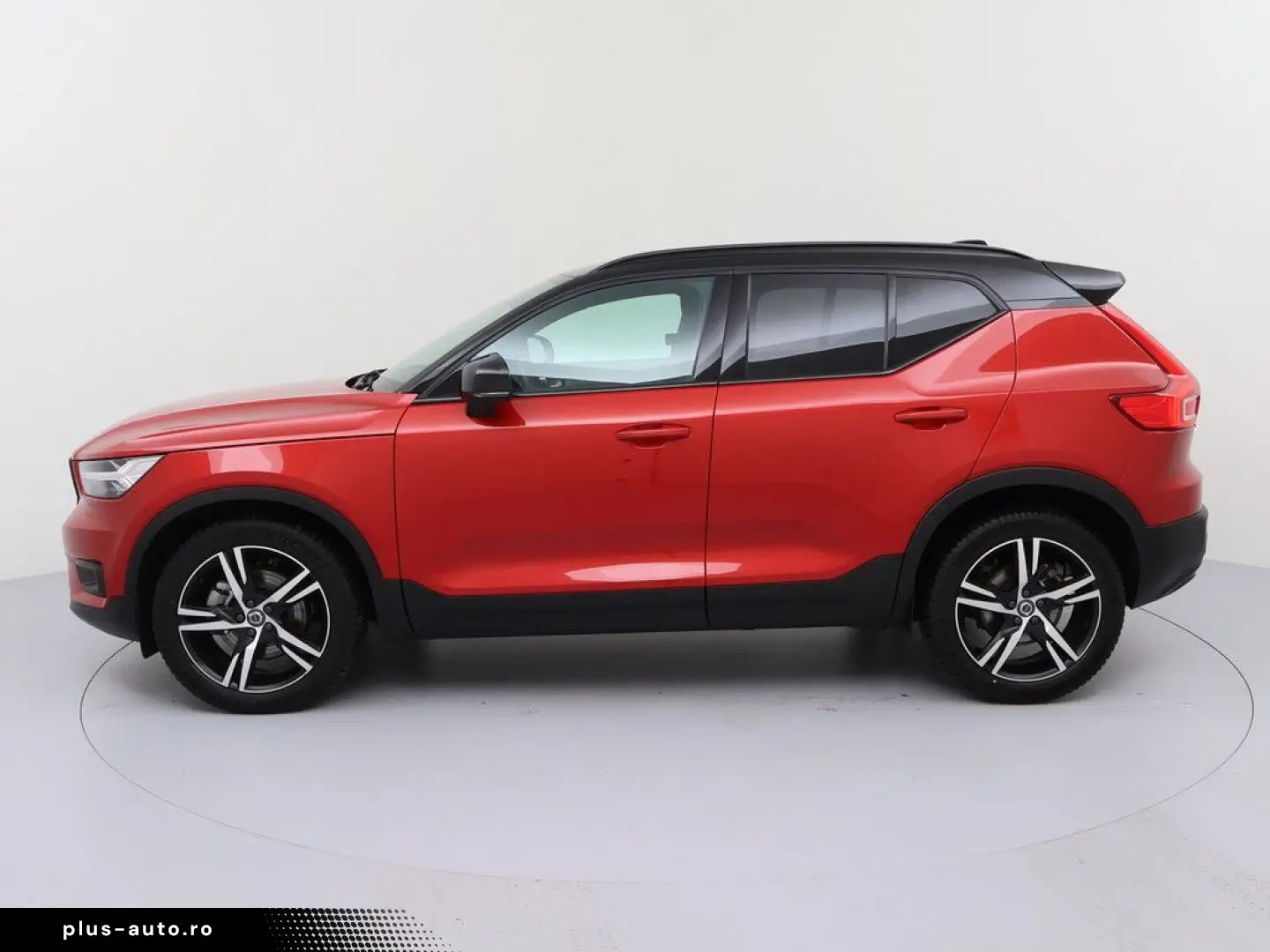 VOLVO XC40 B4 Geartronic R-Design H K NAVI W-LAN LED