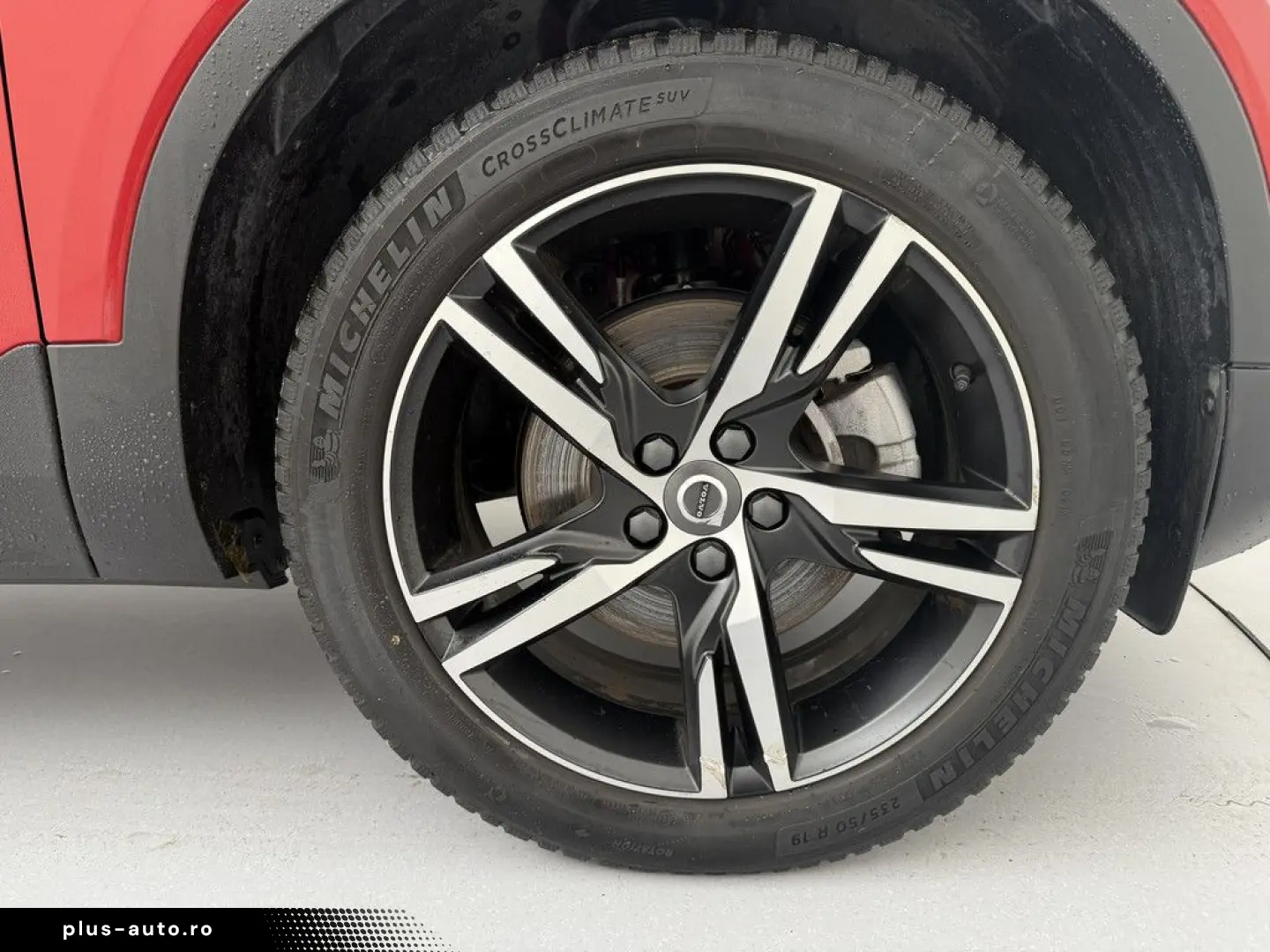 VOLVO XC40 B4 Geartronic R-Design H K NAVI W-LAN LED