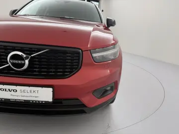 VOLVO XC40 B4 Geartronic R-Design H K NAVI W-LAN LED