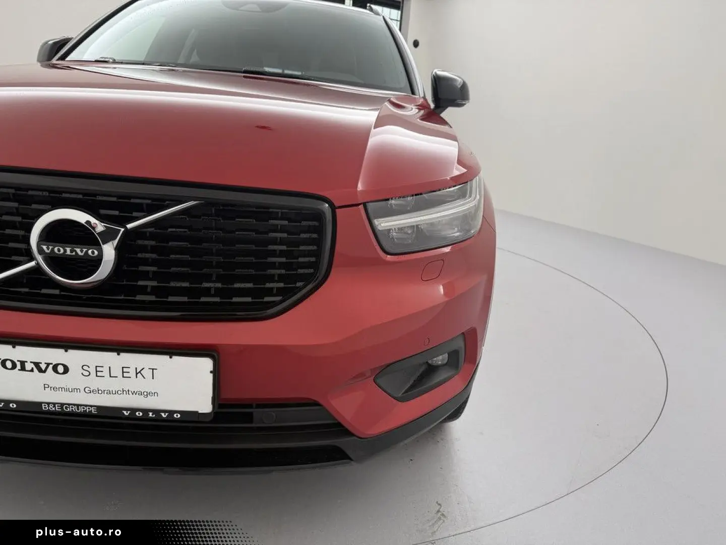 VOLVO XC40 B4 Geartronic R-Design H K NAVI W-LAN LED