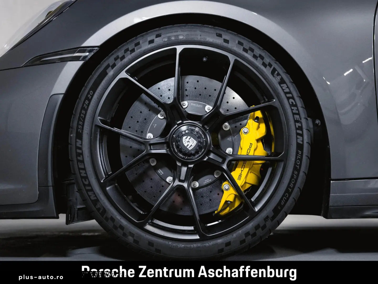PORSCHE 911 GT3 Touring-Paket Liftsystem PCCB Chrono