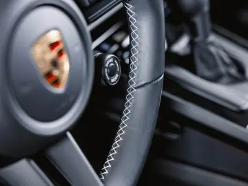 PORSCHE 911 GT3 Touring-Paket Liftsystem PCCB Chrono