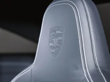 PORSCHE 911 GT3 Touring-Paket Liftsystem PCCB Chrono