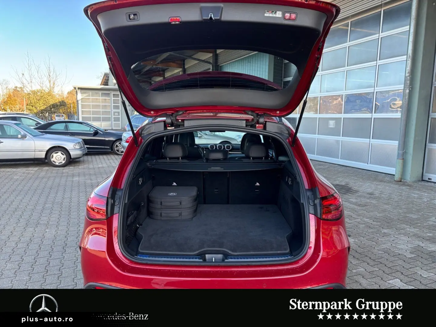 MERCEDES-BENZ GLC 300 e 4M AMG AHK Night Keyless 360&hellip;