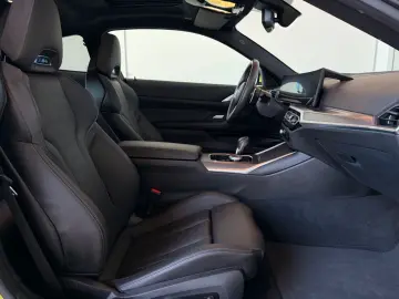 BMW M4 Coupe xDrive Competition - 1. Hand -