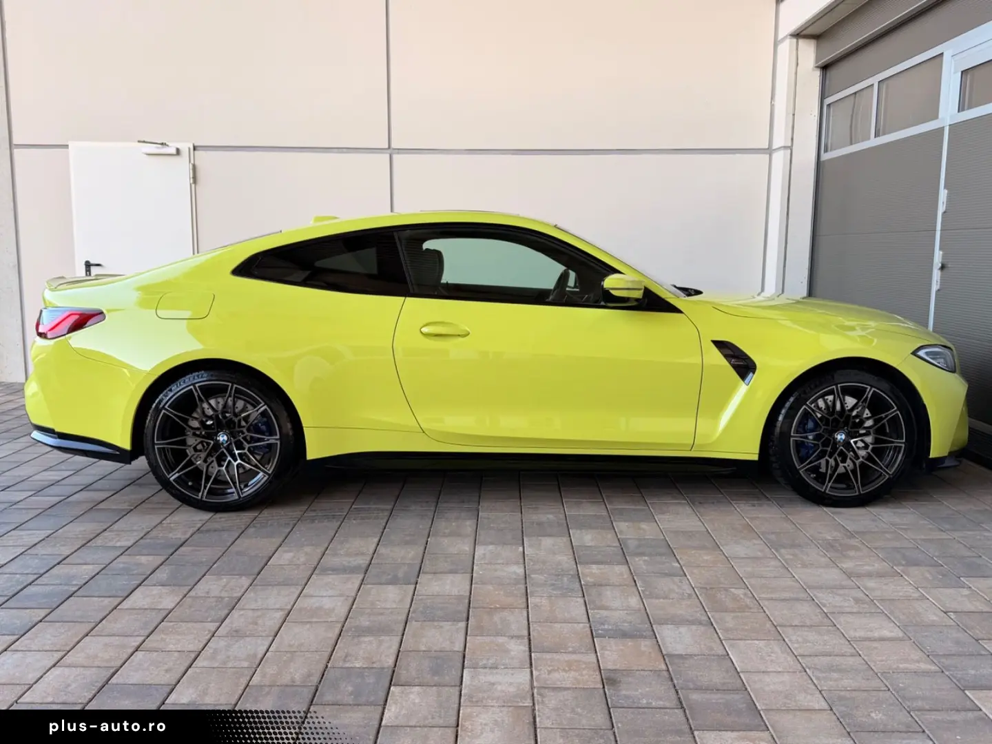 BMW M4 Coupe xDrive Competition - 1. Hand -