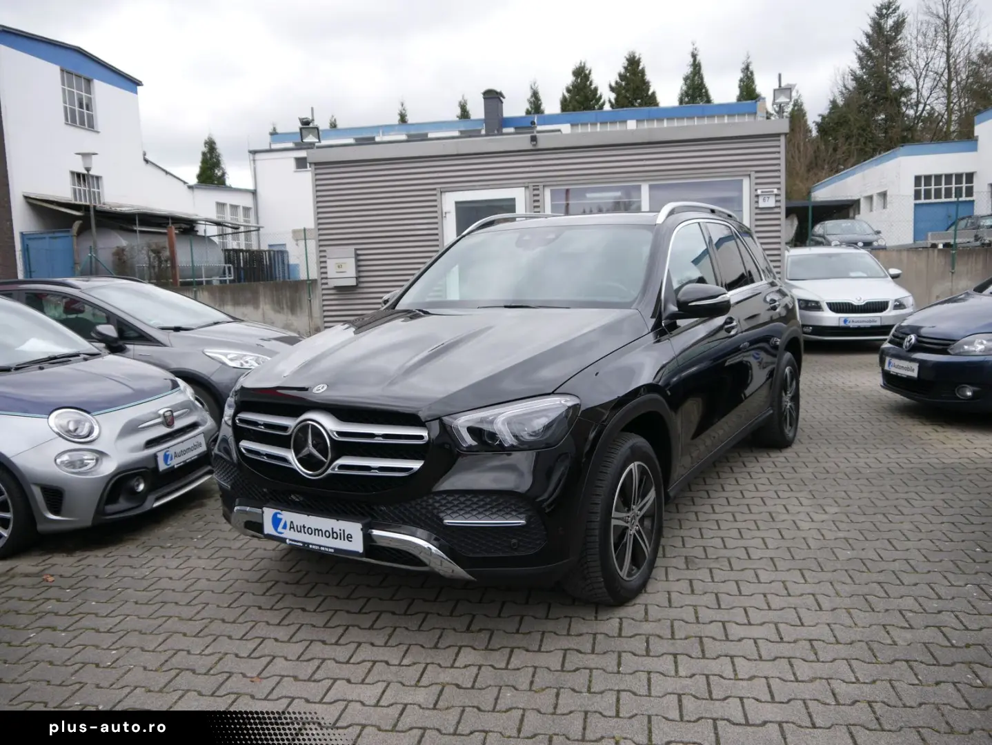 MERCEDES-BENZ GLE 300 d 4Matic  Panorama Alcantara AHK