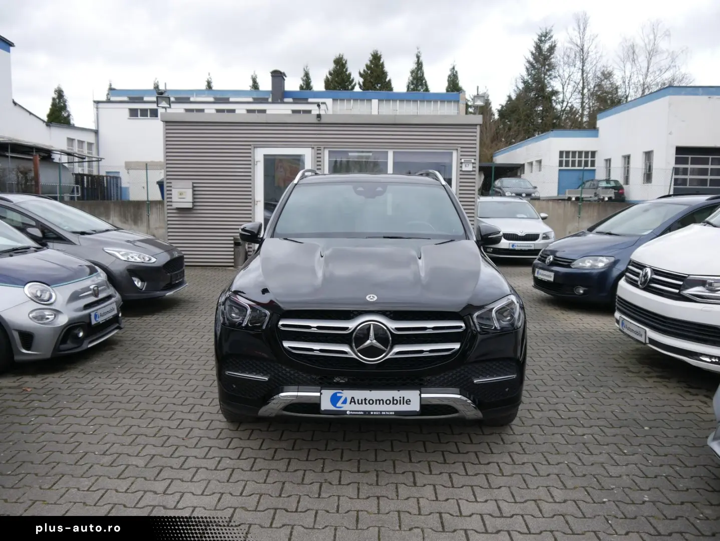 MERCEDES-BENZ GLE 300 d 4Matic  Panorama Alcantara AHK