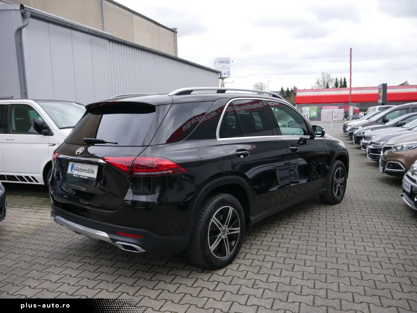MERCEDES-BENZ GLE 300 d 4Matic  Panorama Alcantara AHK