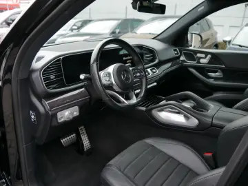 MERCEDES-BENZ GLE 300 d 4Matic  Panorama Alcantara AHK