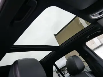 MERCEDES-BENZ GLE 300 d 4Matic  Panorama Alcantara AHK