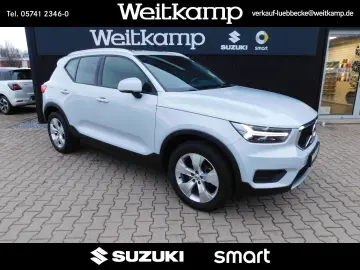 VOLVO XC 40 T3 2WD Momentum Pro Leder Panorama 1.Hand