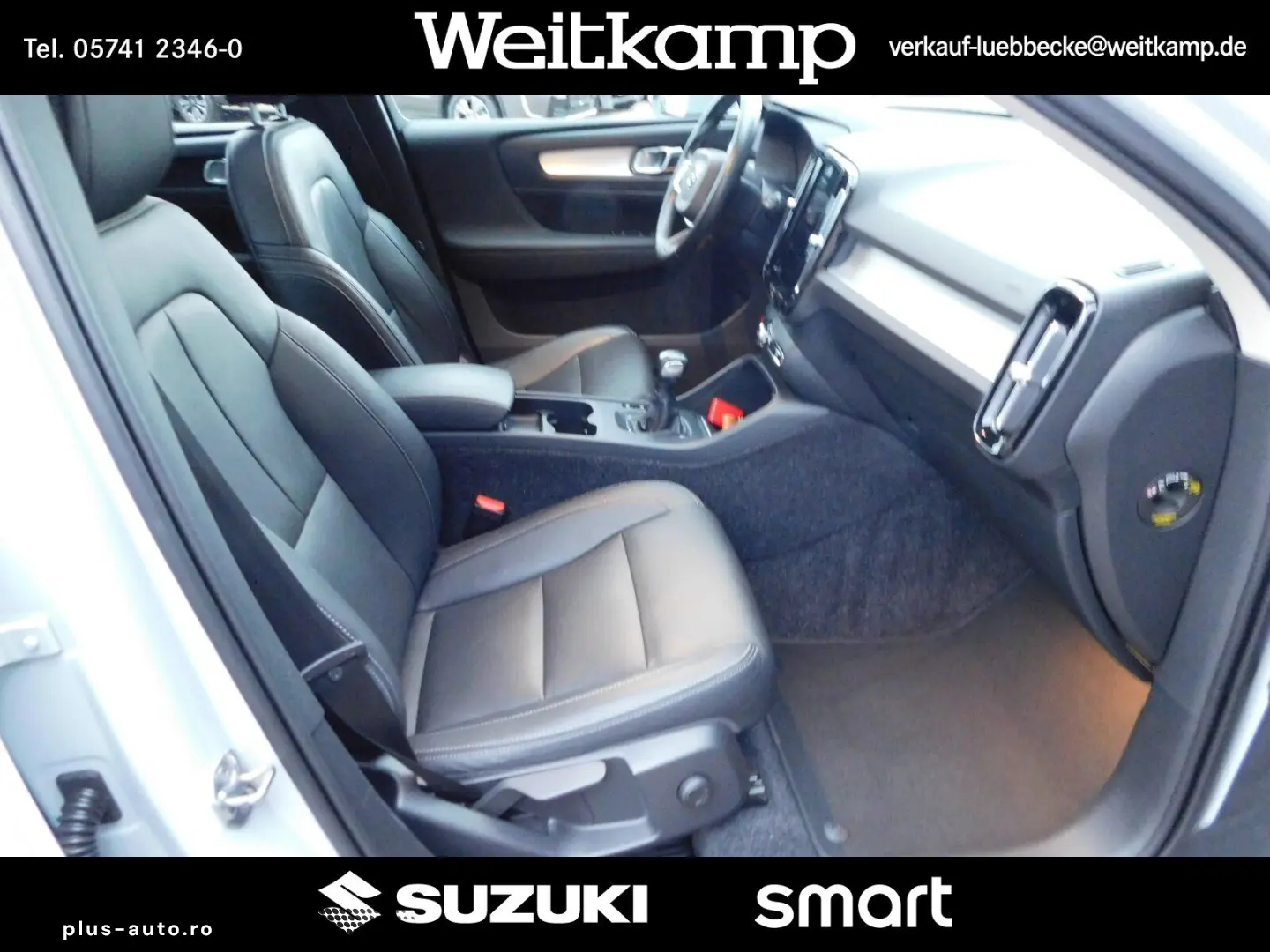 VOLVO XC 40 T3 2WD Momentum Pro Leder Panorama 1.Hand