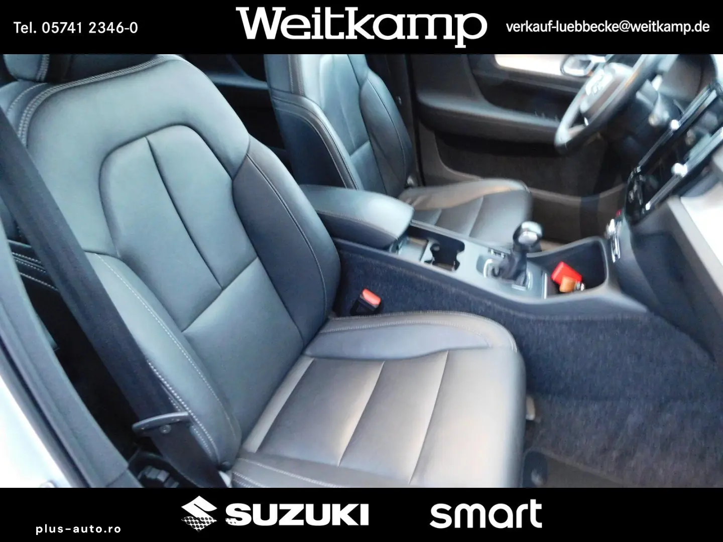 VOLVO XC 40 T3 2WD Momentum Pro Leder Panorama 1.Hand