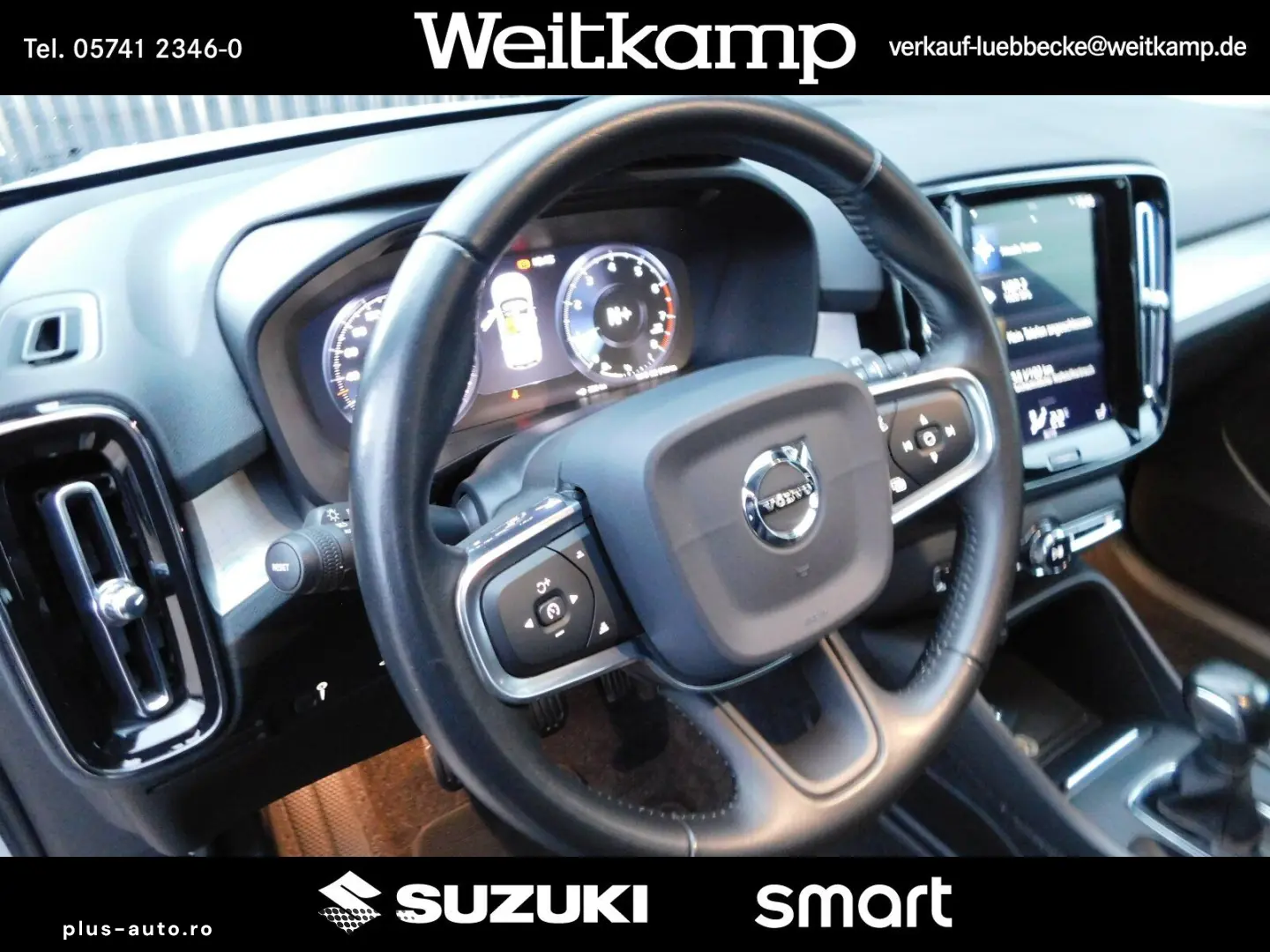 VOLVO XC 40 T3 2WD Momentum Pro Leder Panorama 1.Hand