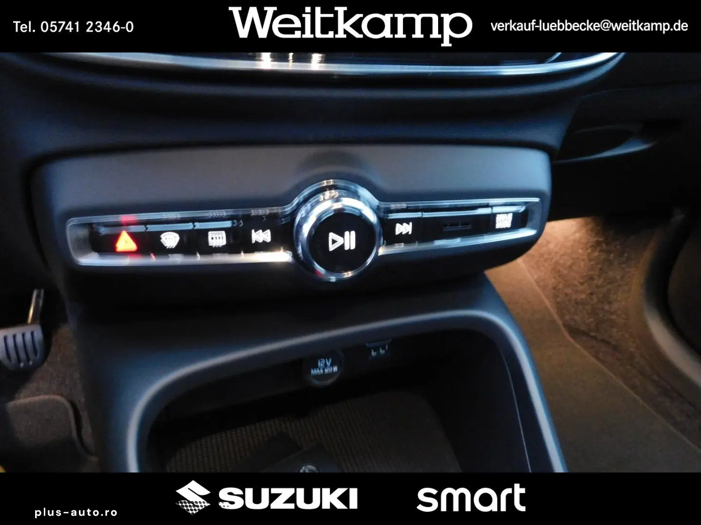 VOLVO XC 40 T3 2WD Momentum Pro Leder Panorama 1.Hand