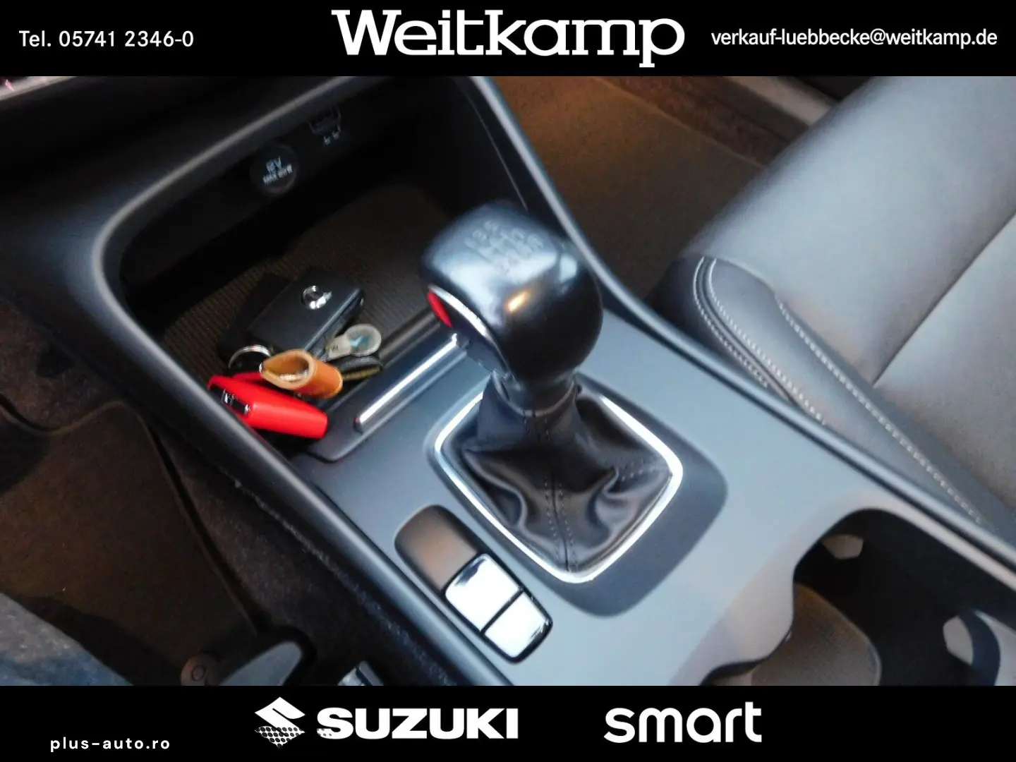 VOLVO XC 40 T3 2WD Momentum Pro Leder Panorama 1.Hand